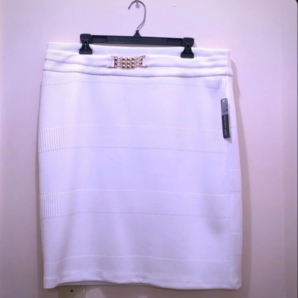 SOHO Apparel pencil skirt!!!